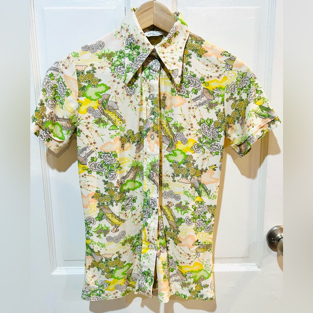 JCPenney Vintage 70s Asian Floral Print Button Down Top Size XS